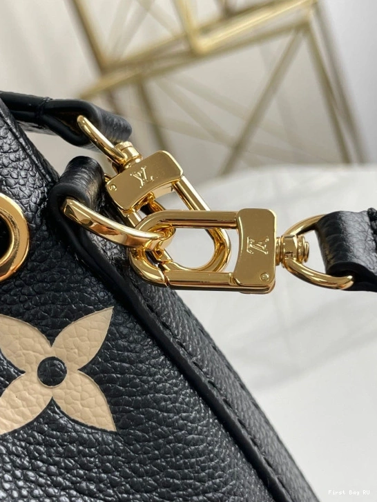 First bag VUITTON NOÉ LOUIS NANO 0724